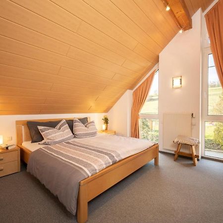 Ferienwohnung Lea Ohningen Exteriör bild