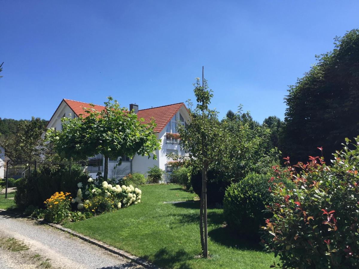 Ferienwohnung Lea Ohningen Exteriör bild